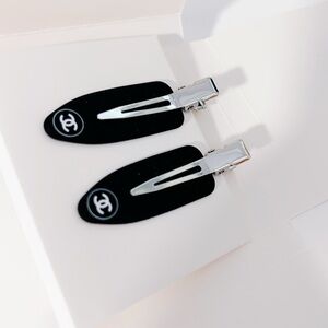 CHANEL beauty Black Hair Clip